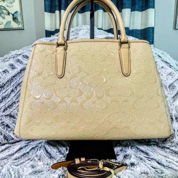 COACH SMALL MARGOT & COACH ACCORDION ZIP WALLET IN SIG DEBOSSED PATENT LEATHER - Picture 4 of 16